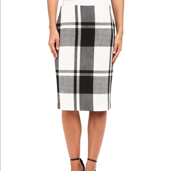 Vince Camuto Dresses & Skirts - Vince Camuto plaid pencil skirt